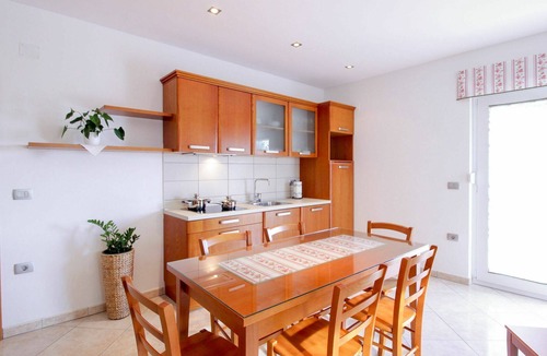 Brda Apartment | Cosy apartment for 5 people with pool, WIFI, A/C, TV, balcony and panoramic view