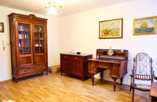 Izola House | Cosy house in historic centre