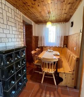 Kambresko Apartment | Cosy house Na Robu