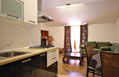 Katoro Apartment | Cosy studio apartment for 2 on a great location in a touristic village, Susanna1