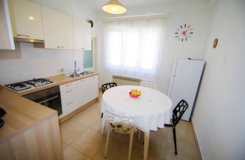 Gregovica Apartment | Cozy 2-bedroom apartment Aurelia in beautiful Pula