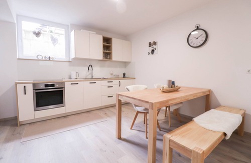 Zasip Apartment | Cozy apartment Below Eden