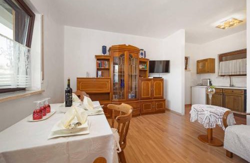 Zaton Apartment | Cozy Apartment Hortenzija