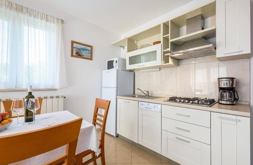 Basanija Apartment | Cozy apartment in Basanija