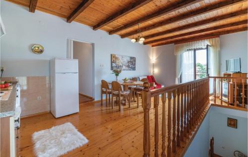 Hrboki Apartment | Cozy Apartment In Hrboki