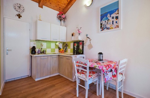 Ilovik Apartment | Cozy apartment in Ilovik with WiFi