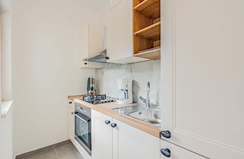 Kneza Apartment | Cozy apartment in Kneze with house sea view