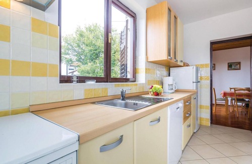 Krk Apartment | Cozy apartment in Krk with house sea view