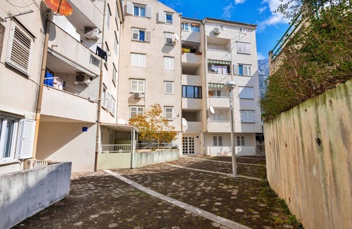 Bili brig Apartment | Cozy apartment in Makarska with WiFi