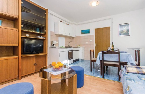 Milcetici Apartment | Cozy apartment in Malinska with WiFi