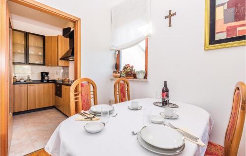 Opatija Apartment | Cozy Apartment In Opatija With House Sea View