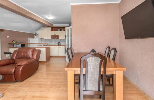 Otocac Apartment | Cozy apartment in Otocac with WiFi