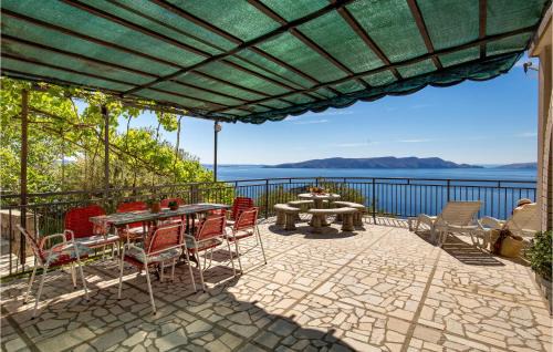 Sveti Juraj Apartment | Cozy Apartment In Sveti Juraj With House Sea View