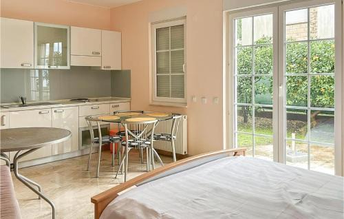 Trpanj Apartment | Cozy Apartment In Trpanj With House Sea View
