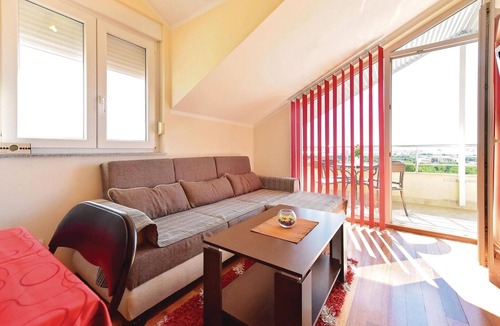 Vodice Apartment | Cozy apartment in Vodice with house sea view