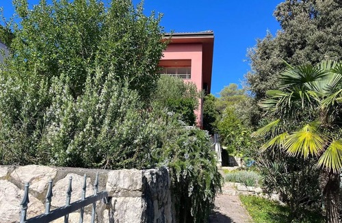 Suha Punta Apartment | Cozy, beautiful and comfortae 2-bedroom apartment in adorable Suha Punta with AC