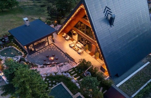 Ravna Gora Ski Chalet | Cozy Chalet Forest Hill