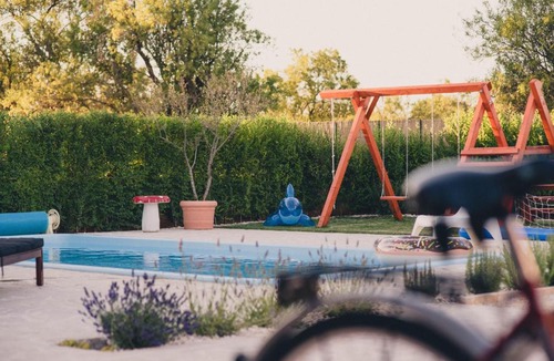 Drnis House | Cozy country home with heated outdoor pool