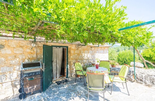 Konavle House | Cozy home in Gruda with WiFi