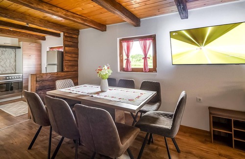 Karlovac House | Cozy home in Karlovac with sauna