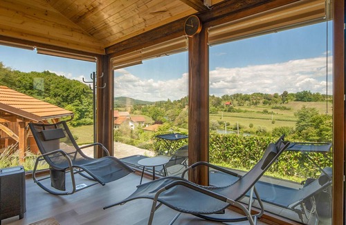 Karlovac House | Cozy home in Karlovac with sauna