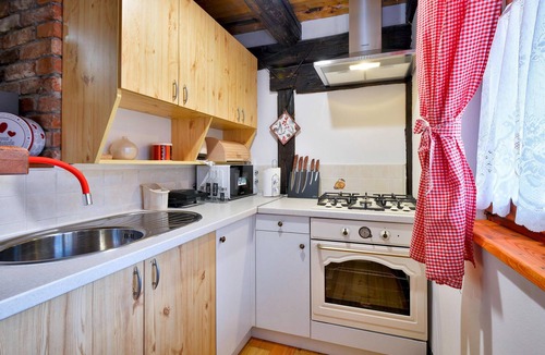 Klenovnik House | Cozy home in Klenovnik with sauna