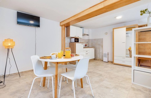 Koranski Brijeg House | Cozy home in Koranski Brijeg with sauna