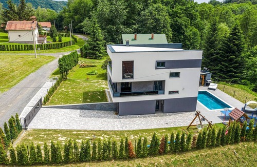 Brestovac House | Cozy home in Novo Zvecevo with sauna