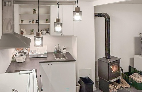 Breznik Plesivicki House | Cozy home in Vlaskovec with WiFi