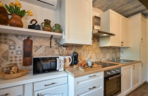 Vrbovec House | Cozy home in Vrbovec with sauna