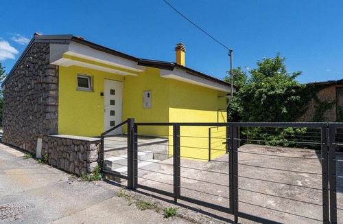 Opatija House | Cozy house with jaccuzzi and barbecue