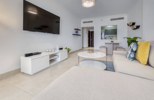 International City Apartment | Cozy Two Bedrooms Apartment in the heart of Jumeirah Village Cercle