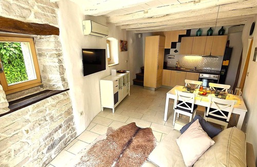 Gradinje Villa | CROGO Casa Gradinje-Holiday Home-Istria-Motovun