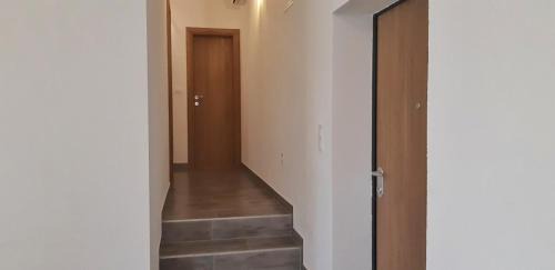 Jezera Apartment | Dandy apartment with pool 2 bedrooms