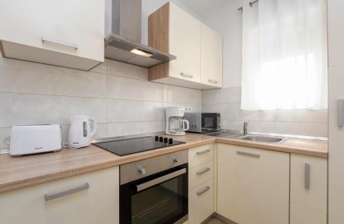 Mugeba Apartment | Dani's Place
