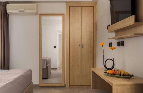 Sarsoni Hotel | Delfin Hotel
