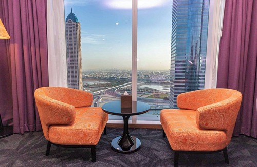 Downtown Dubai Hotel | Deluxe | Park Regis BB | Pool + Spa, Business Bay Comfort, 4-Star