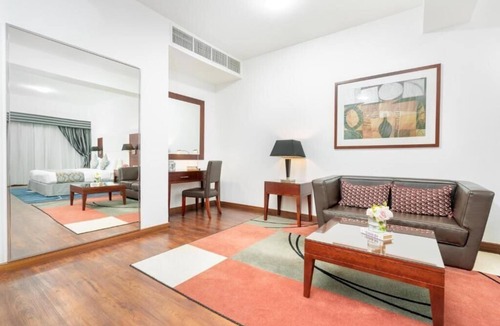 Al Nahda Apartment | Deluxe Room Near NMC Medical Centre Sharjah
