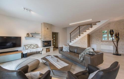 Kukci Villa | Design and Luxury Villa with Pool