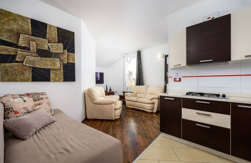 Katoro Apartment | Dog-friendly apartment just 300 metres from the beach with washing machine