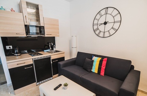 Vodice Apartment | Downtown Park Apartment with Balcony 4