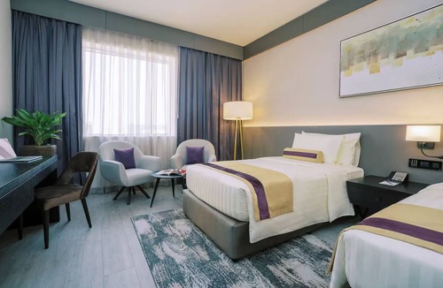 Al Muraqqabat Hotel | Dubai Attractions Stay | Steps to Dubai Mall, Burj Khalifa, Dubai Fountain