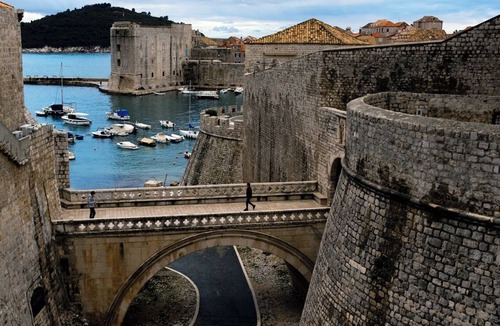 Ploce Boat Rental | Dubrovnik Delight: Sun-soaked Sailing Adventure
