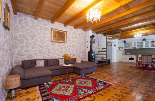 Skradin House | EASY HOLIDAY