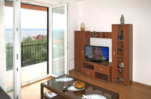 Ravni Apartment | Elsa (LBN108) by Interhome