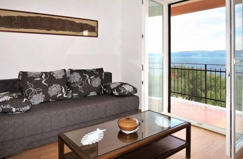 Ravni Apartment | Elsa (LBN108) by Interhome