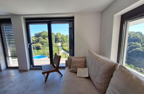 Majsperk Apartment | En hribček