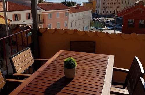 Piran Apartment | Exclusive View 2 Bedroom Apartment at Tartini Square