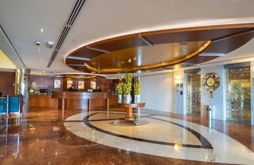 Abu Dhabi Apartment | Executive Suite Near Abu Dhabi Ladies Club.