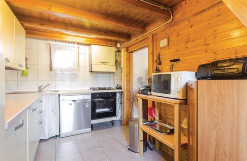 Banjole House | Extremely attractive small vacation home in Banjole near Pula.